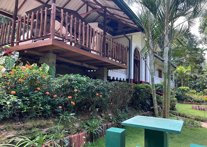 Eeshani Guest Inn