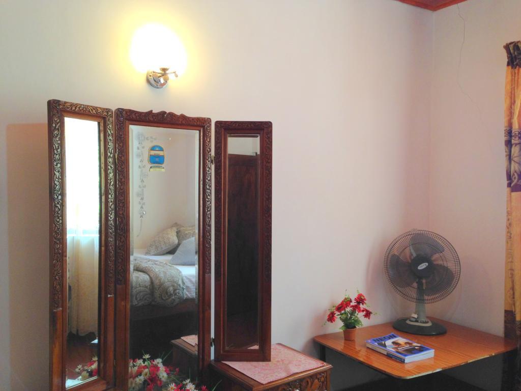 Homestay Eeshani Guest