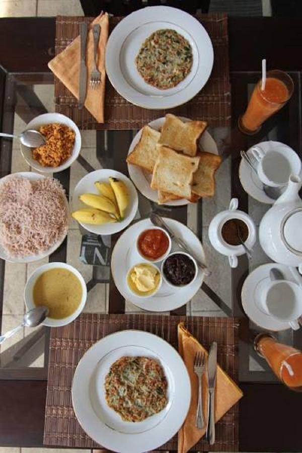 Homestay Eeshani Guest *